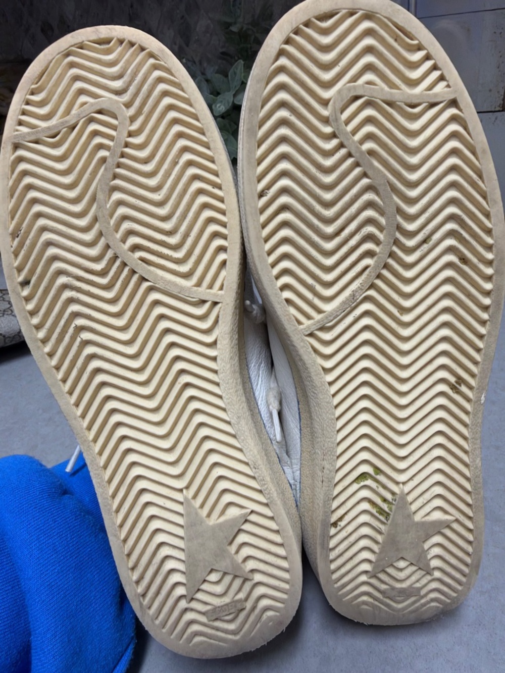 Golden Goose - Picture 2 of 5